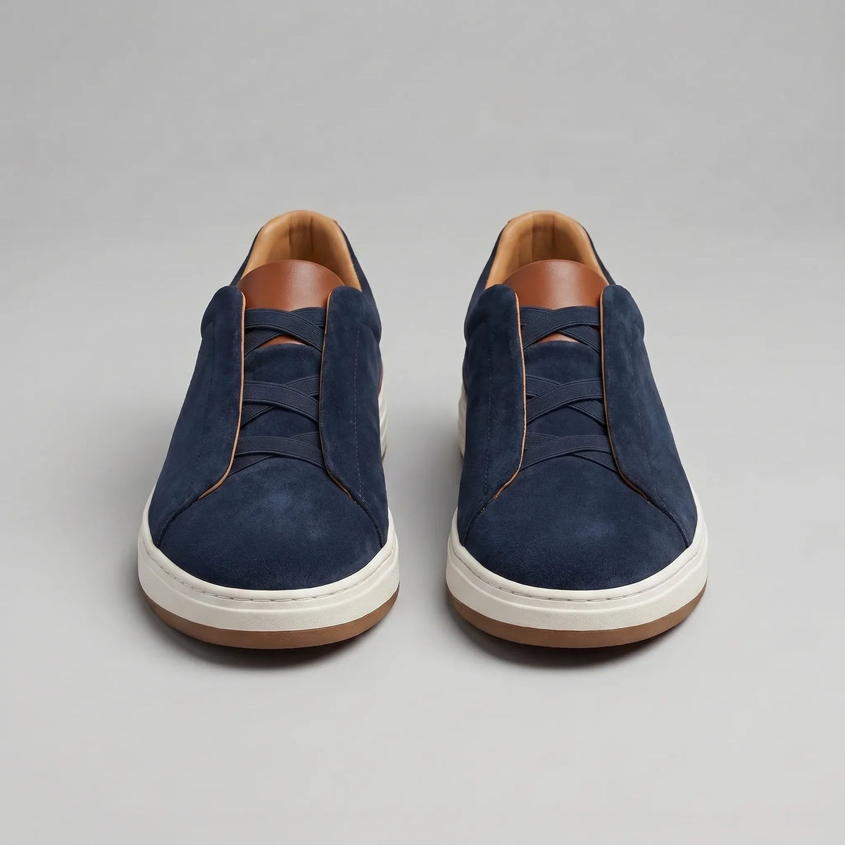 Slip-on sneakers met suède