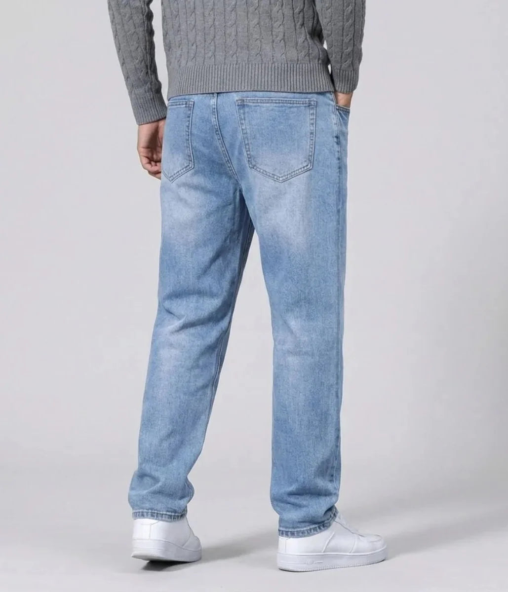 Straight jeans met lichte wassing en regular fit