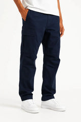 Donkerblauw